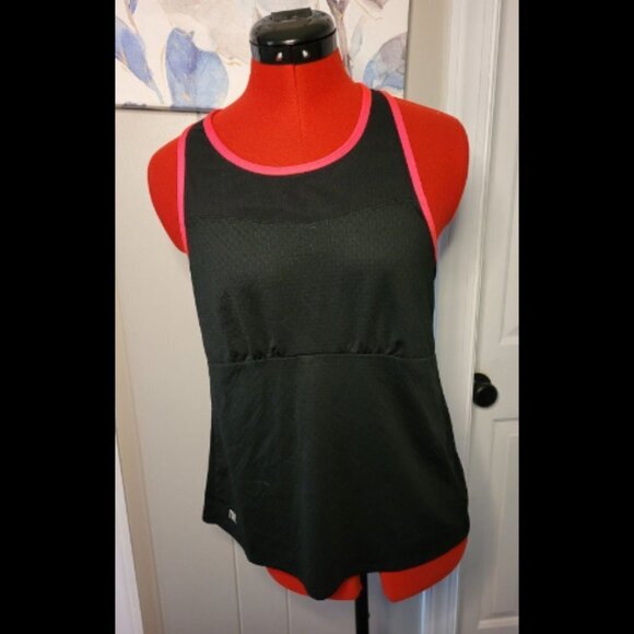 2 for $20 Tail Activewear Golf/Tennis Tank Top - Picture 2 of 7